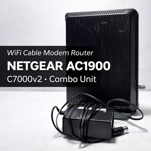 NETGEAR C7000v2 Modem Router Combo - Black - Picture 1 of 1